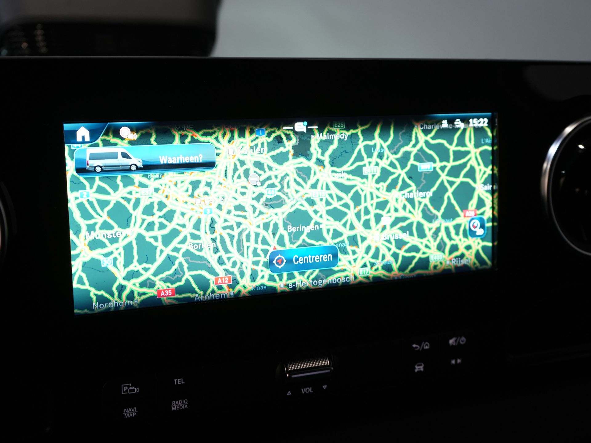 Mercedes-Benz Sprinter Furgoneta 317 CDI Aut. L2H2 LED/ Asiento calefactable/ Puertas de 270 g/ Calefacción en los asientos/ Navegador/ Cámara/ PDC/ Control de crucero