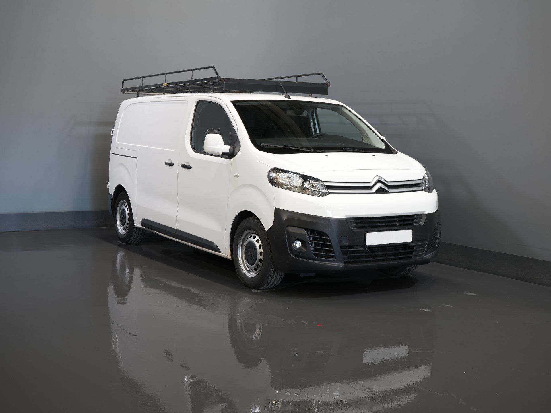 Citroën Jumpy Van 1.6 HDI L2 BPM GRATUIT ! Galerie de toit/ Alarme III/ Croisière/ Barre de remorquage/ PDC/ Airco