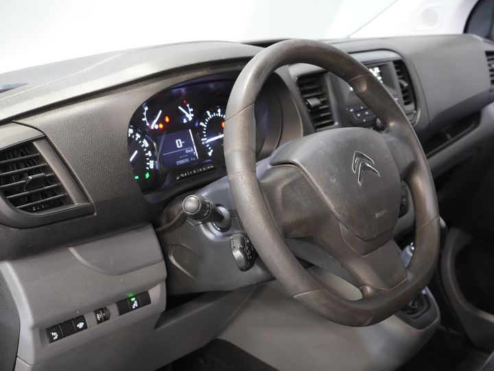 Citroën Jumpy Van 1.6 HDI L2 BPM GRATUIT ! Galerie de toit/ Alarme III/ Croisière/ Barre de remorquage/ PDC/ Airco