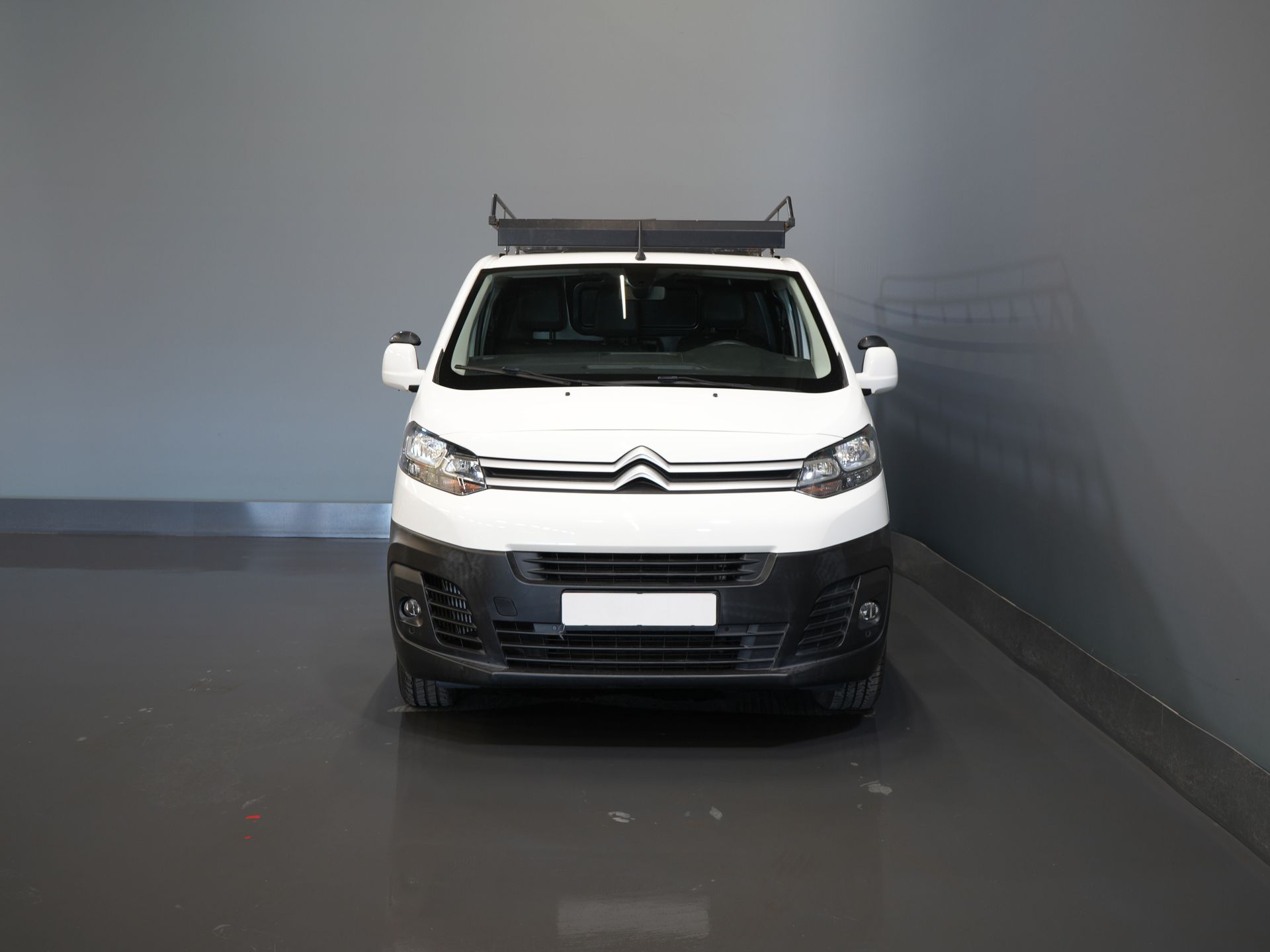 Citroën Jumpy Van 1.6 HDI L2 BPM GRATUIT ! Galerie de toit/ Alarme III/ Croisière/ Barre de remorquage/ PDC/ Airco