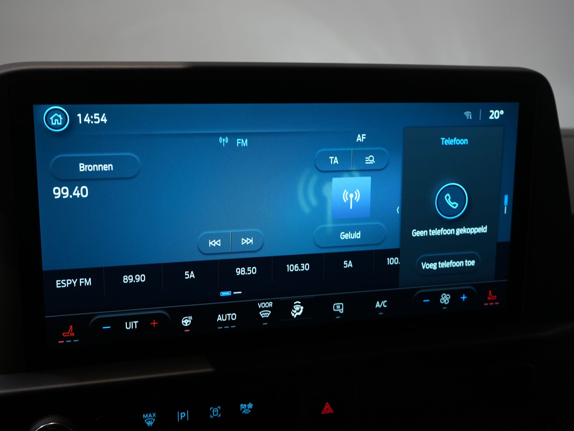 Ford E-Transit Custom Bestelbus Trend 65 kWh 330 km WLTP Garantie t/m 2029/ LED/ Standkachel/ Snellader/ 2.3t Trekverm./ Stuurverw./ Stoelverw./ Carplay/ Camera