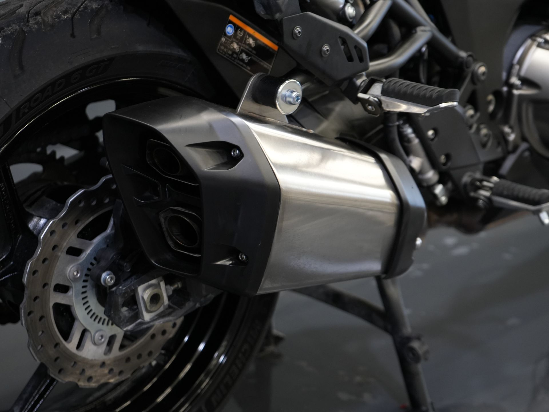 Kawasaki  Sport/tour Versys 1000 Tourer BTW motor (ex BTW €9.900,-) Cruise/ ABS/ Koffers/ Valbeugels/ Givi