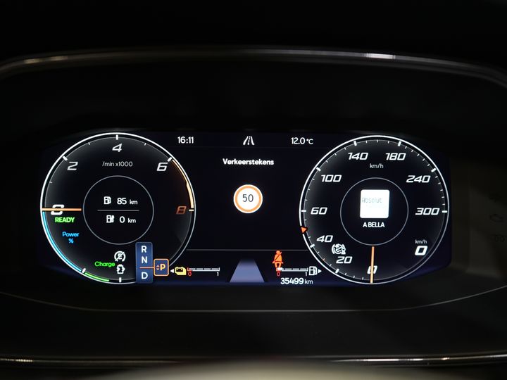 CUPRA Formentor SUV 1.4 e-Hybrid 245 CP VZ Performance Edition Pano/ Cârlig de remorcare electric/ Clapetă electrică/ Scaun cu memorie/ Matrix/ Adapt. Cruise/ Carplay/ Cameră/ St