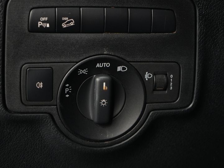 Mercedes-Benz Vito Van 119 CDI Aut L2 BPM FREE ! 4Matic/ 4x4/ Allrad/ 270 Gr.Portes/ Carplay/ Caméra/ 19