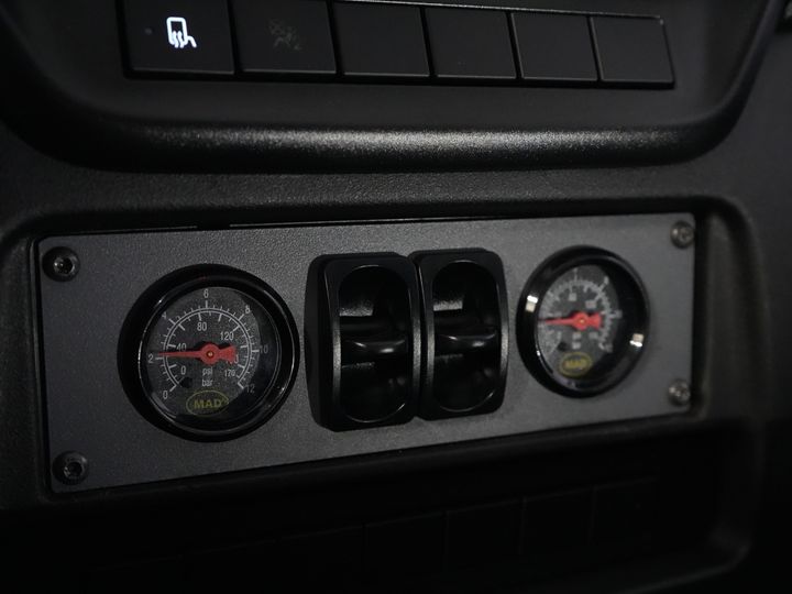 Iveco Daily Van 35S18HV 3.0 180 cv Aut. L4H3 Face Lift/ Sospensioni pneumatiche/ LED/ Fari/ Adapt.Cruise/ Gev.stoel/ Porte 270gr/ Gancio di traino/ Navi/ Clima