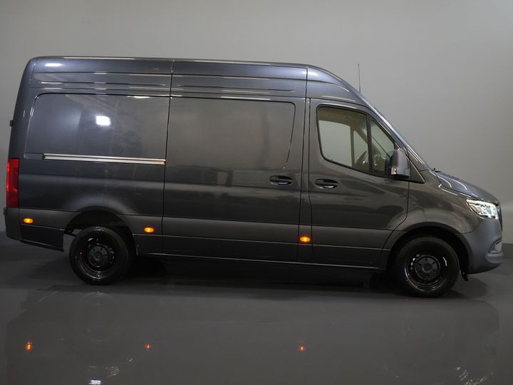 Mercedes-Benz Sprinter Furgón 319 Aut. L2H2 BPM FREE Select 3.5t Trekverm./ LED/ Asientos Gev./ Camara/ Crucero