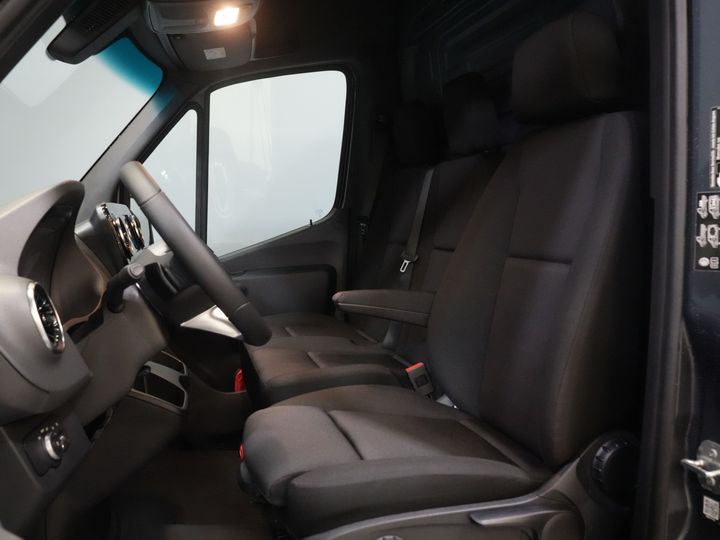 Mercedes-Benz Sprinter Furgón 319 Aut. L2H2 BPM FREE Select 3.5t Trekverm./ LED/ Asientos Gev./ Camara/ Crucero