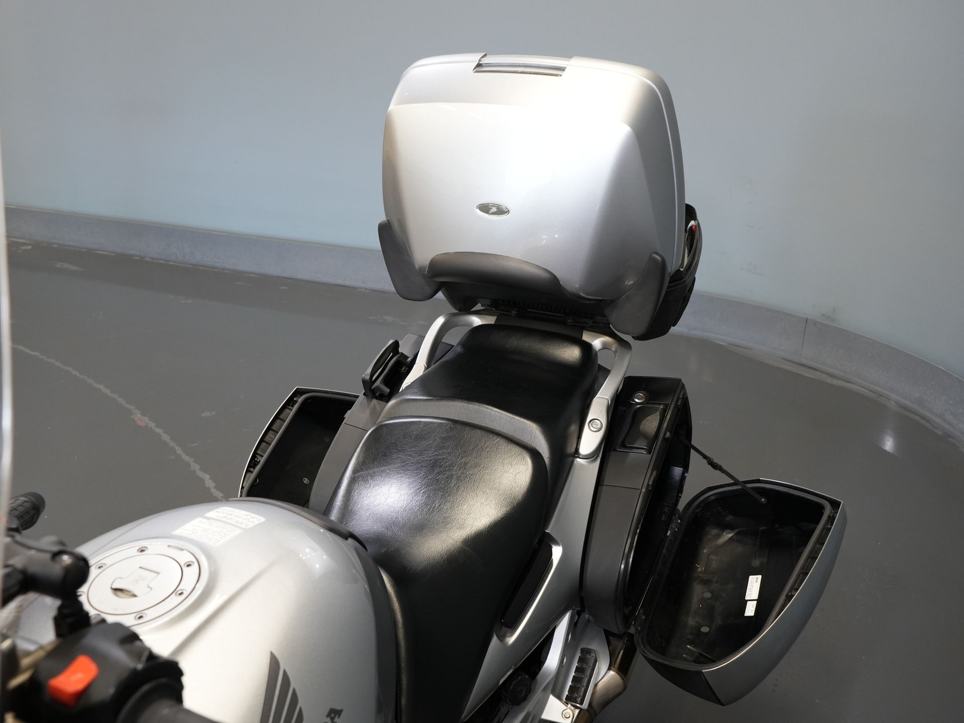 Honda Tour ST 1300 Pan European Pochi KM!/ ABS/ Borse