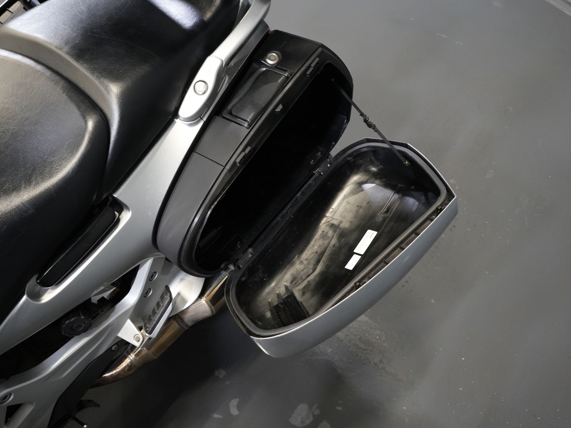 Honda Tour ST 1300 Pan European Pochi KM!/ ABS/ Borse