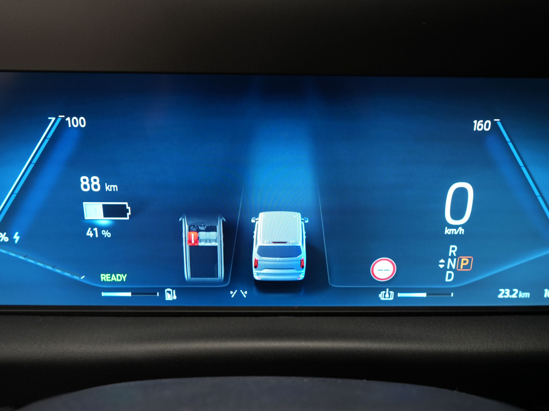 Ford E-Transit Custom Bestelbus 320 Trend 65 kWh 330 km WLTP LED/ Snellader/ 2.3t Trekverm./ Stoelverw./ Carplay/ Climate/ Camera/ PDC/ Cruise