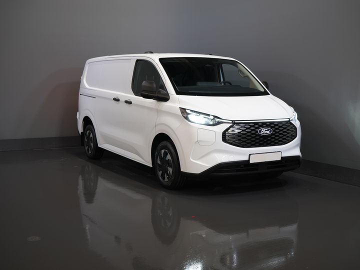 Ford E-Transit Custom Bestelbus 320 Trend 65 kWh 330 km WLTP LED/ Snellader/ 2.3t Trekverm./ Stoelverw./ Carplay/ Climate/ Camera/ PDC/ Cruise