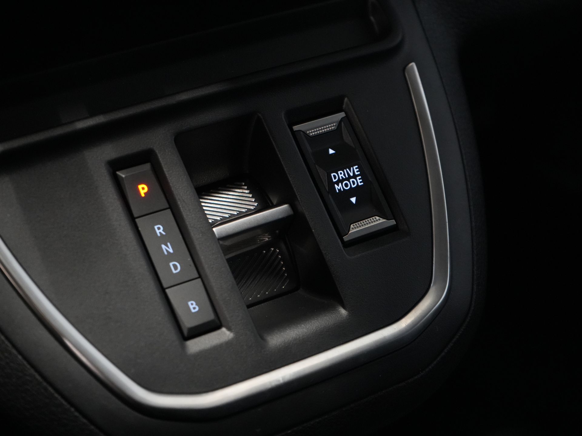 Citroën ë-Jumpy Delivery Van L2 75 kWh 330km WLTP Fast Charger/ 3 Seats/ Carplay/ Camera/ PDC/ Cruise Control/ Air Conditioning