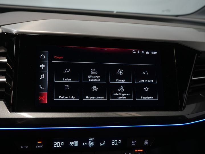 Audi Q4 e-tron SUV 40 77кВт/год 523 км WLTP S-Line/ Пано/ Шкіра/ Безключовий/ Віртуальний кокпіт/ Seatverw./ Elek.Valve/ 20