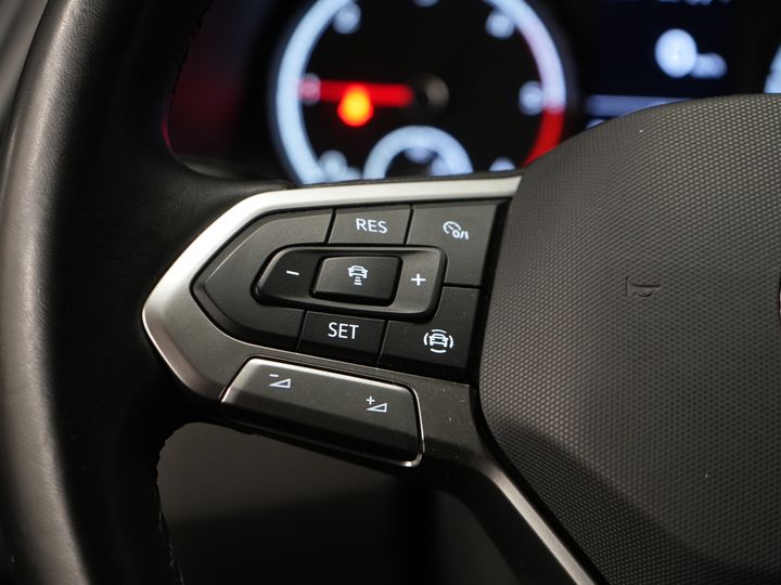 Volkswagen Transporter Van T6.1 2.0 TDI 150 hp DSG Aut. L2 DC BPM FREE! Double Cab 6 Pers./ Low KM!/ Adapt.Cruise/ 270Gr. Doors/ Navi/ Carplay/ Towha