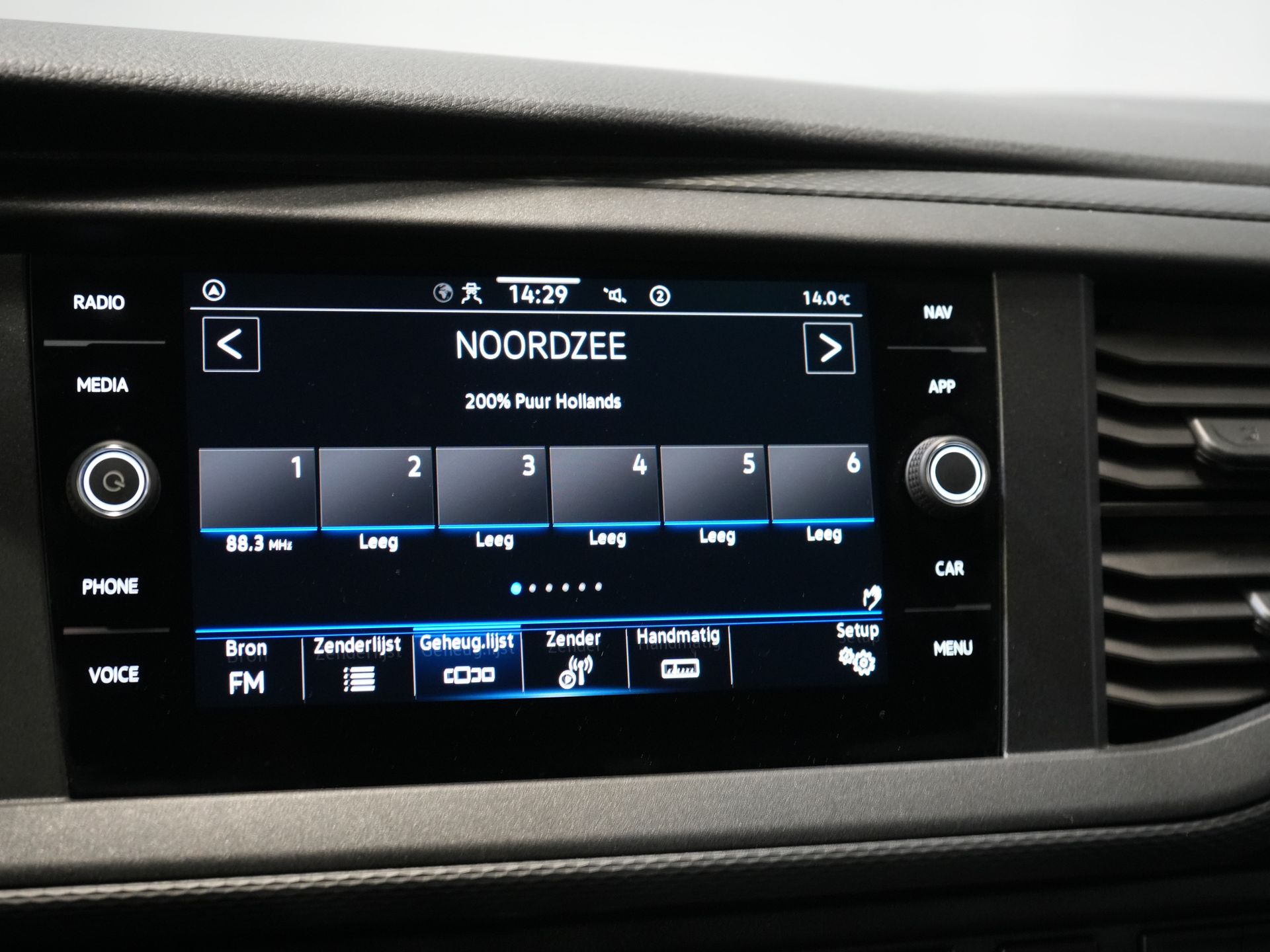 Volkswagen Transporter Bestelbus T6.1 2.0 TDI 150 pk DSG Aut. L2 DC BPM VRIJ! Dubbel Cabine 6 Pers./ Lage KM!/ Adapt.Cruise/ Navi/ Carplay/ Trekhaak