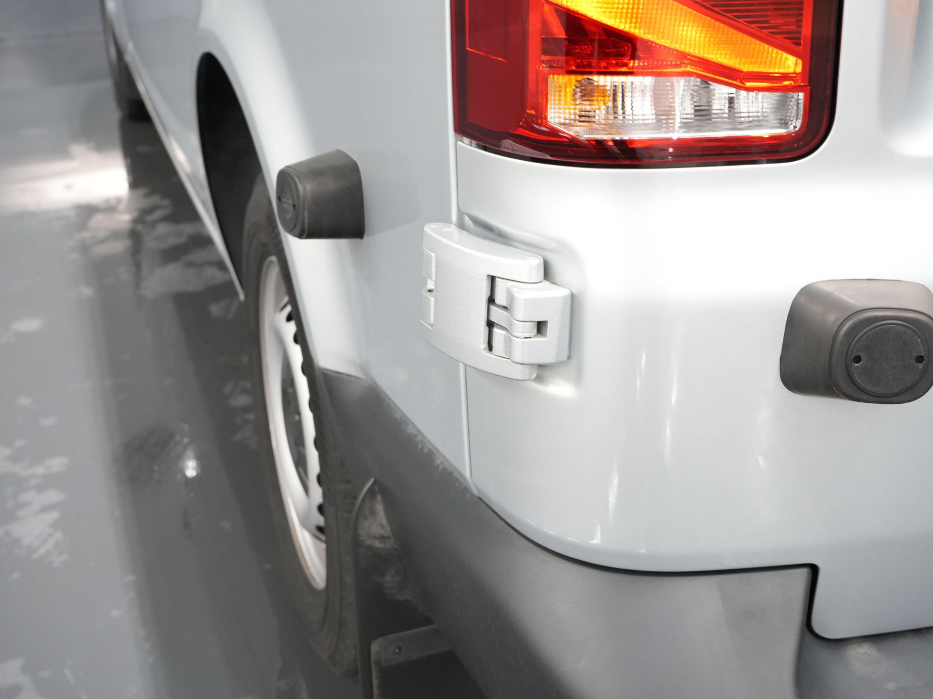 Volkswagen Transporter Van T6.1 2.0 TDI 150 hp DSG Aut. L2 DC BPM FREE! Double Cab 6 Pers./ Low KM!/ Adapt.Cruise/ 270Gr. Doors/ Navi/ Carplay/ Towha