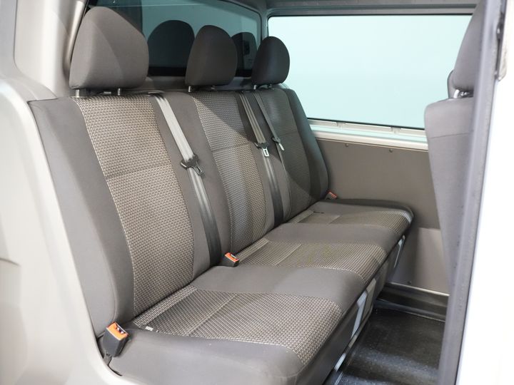 Volkswagen Transporter Bestelbus T6.1 2.0 TDI 150 pk DSG Aut. L2 DC BPM VRIJ! Dubbel Cabine 6 Pers./ Lage KM!/ Adapt.Cruise/ Navi/ Carplay/ Trekhaak