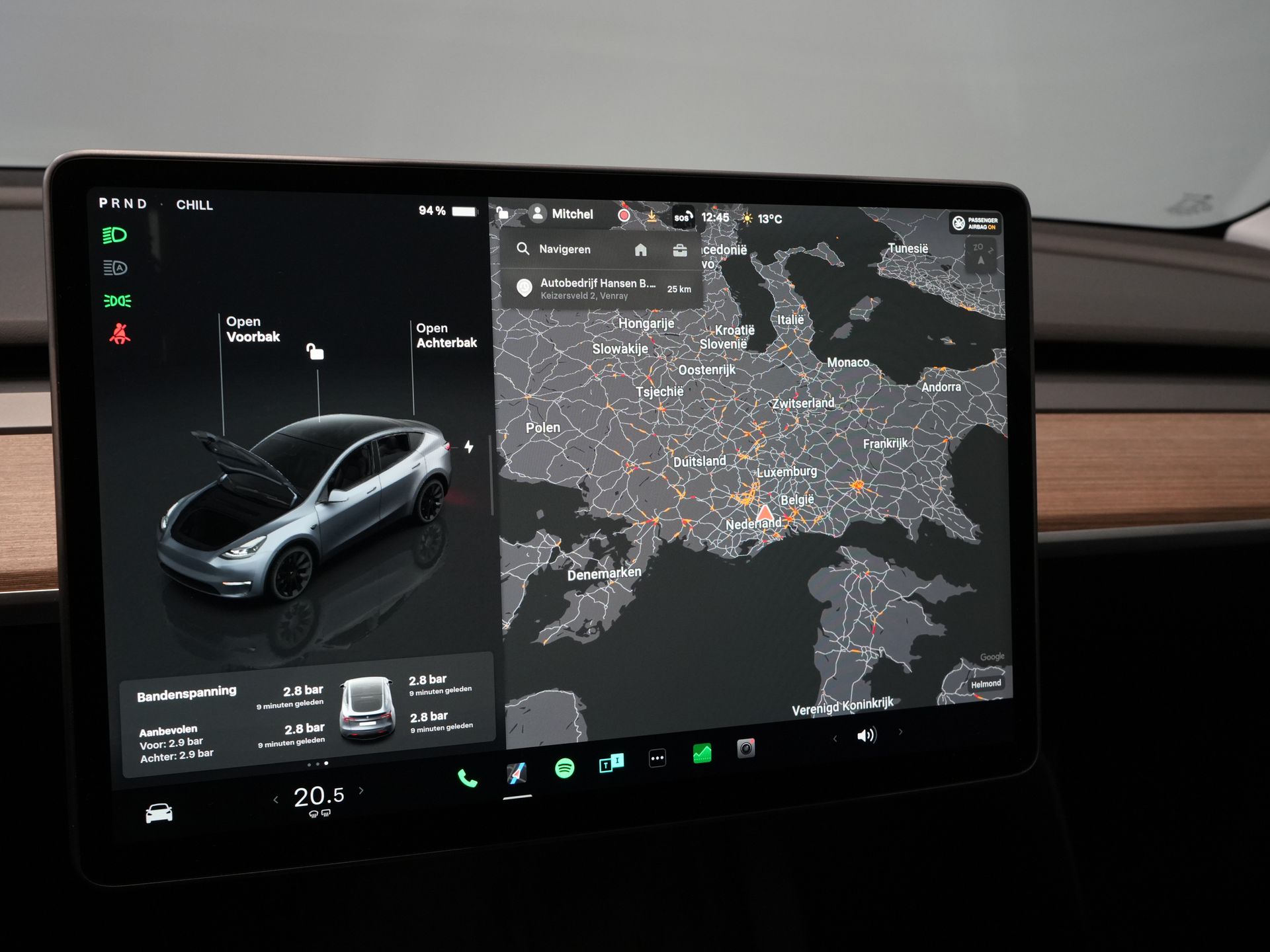 Tesla Model Y SUV 455 Km WLTP (DEMO) Auto Pilot/ Pano/ Memory/ Elek.klep/ Stoelverw./ Navi/ 360 Camera/ Climate/ 20” LMV