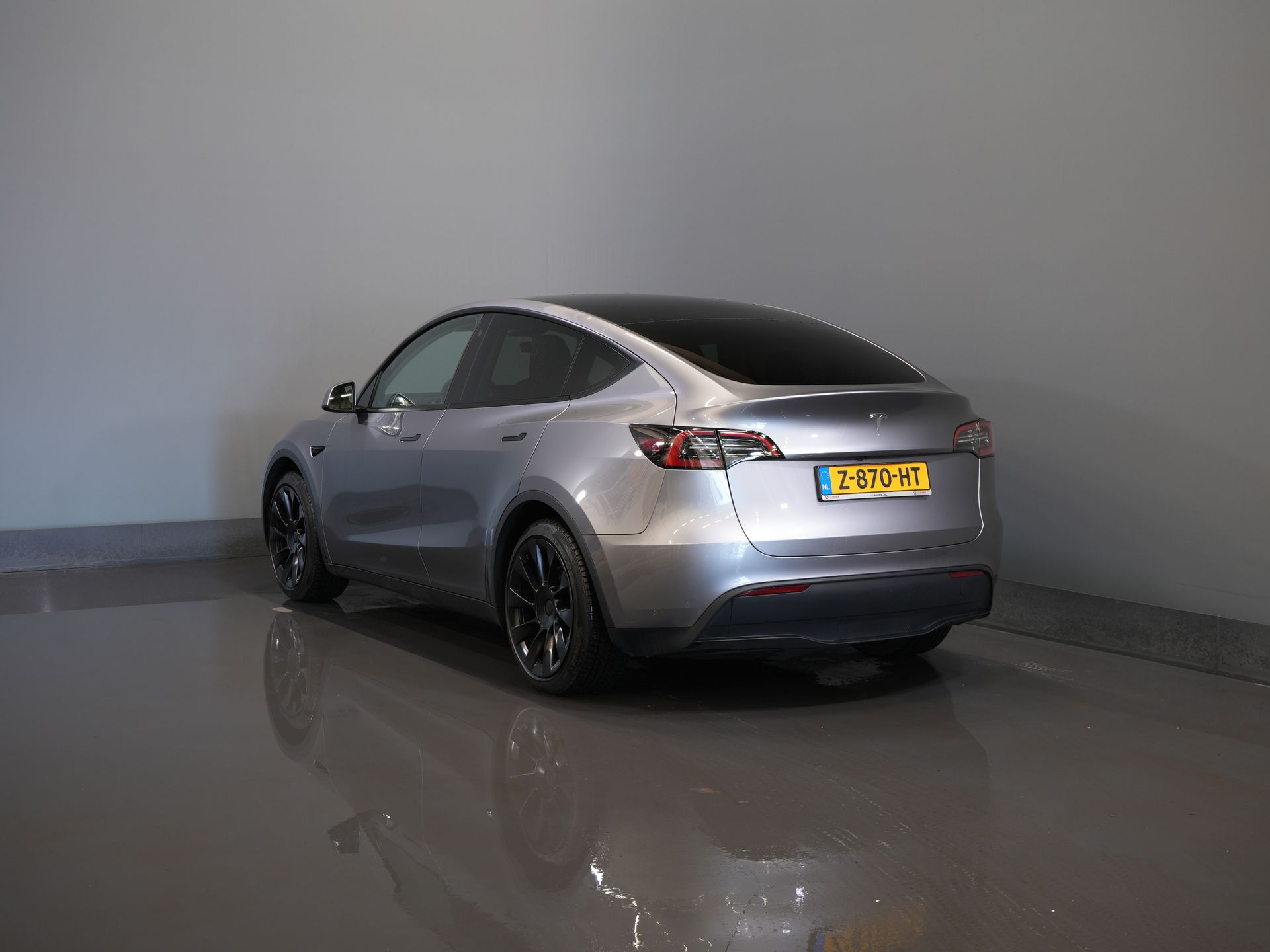 Tesla Model Y SUV 455 Km WLTP (DEMO) Auto Pilot/ Pano/ Memory/ Elek.klep/ Stoelverw./ Navi/ 360 Camera/ Climate/ 20” LMV