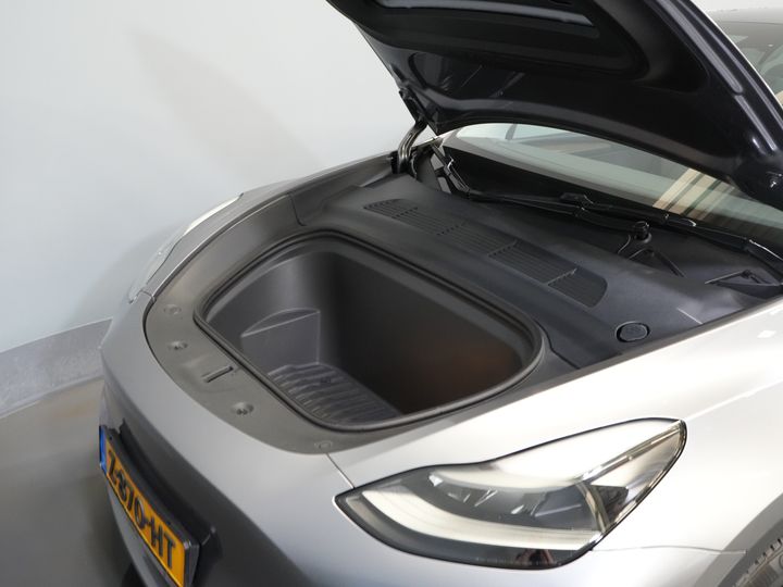 Tesla Model Y SUV 455 Km WLTP (DEMO) Auto Pilot/ Pano/ Memory/ Elek.klep/ Stoelverw./ Navi/ 360 Camera/ Climate/ 20” LMV