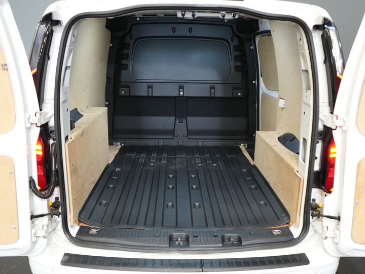 Volkswagen Caddy Cargo Van 2.0 TDI 125 hp DSG Aut. Adapt.Cruise/ Carplay/ Airco/ Navi/ PDC/ DAB/ Anhängerkupplung