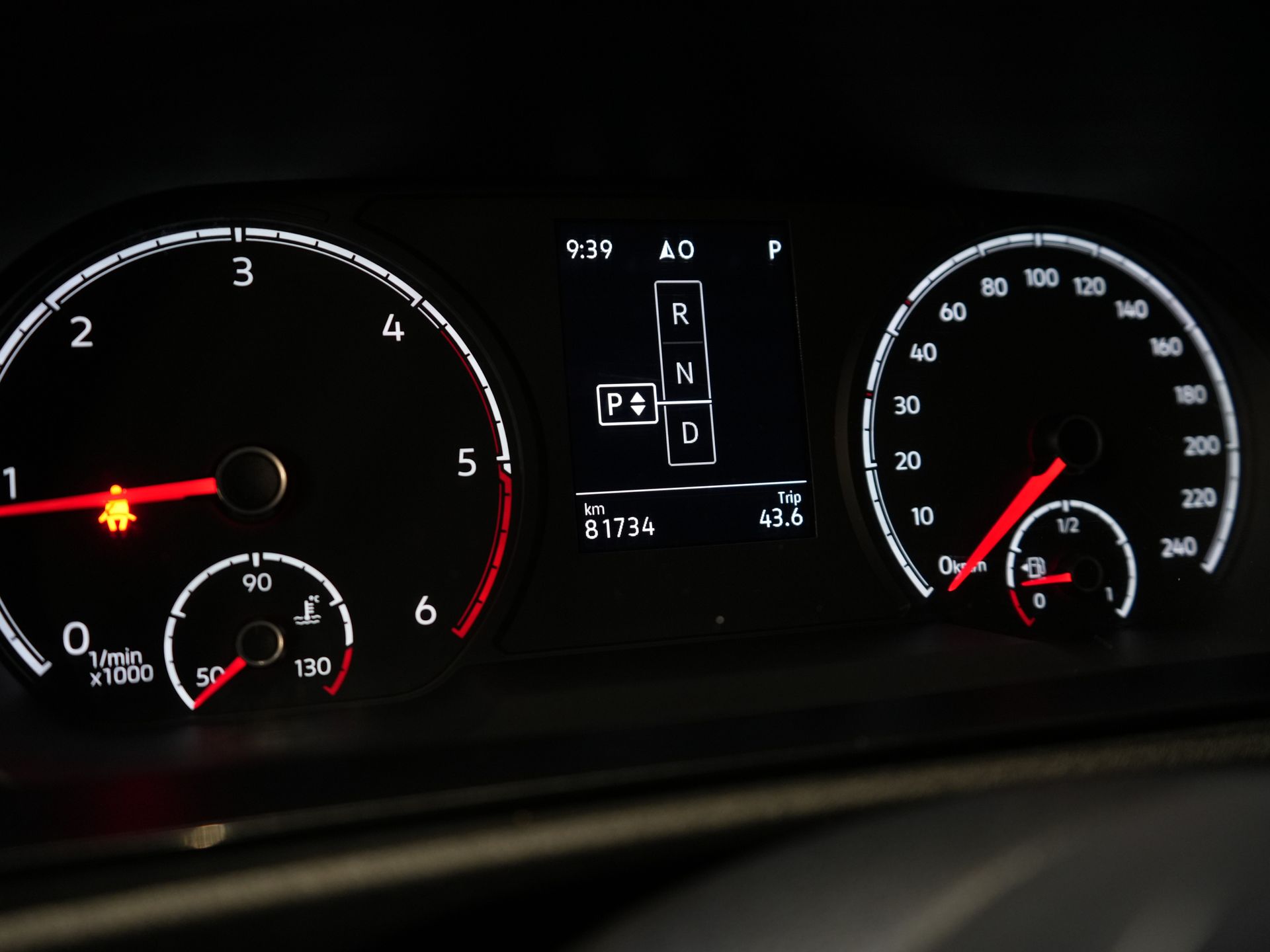 Volkswagen Caddy Cargo Van 2.0 TDI 125 hp DSG Aut. Adapt.Cruise/ Carplay/ Airco/ Navi/ PDC/ DAB/ Anhängerkupplung
