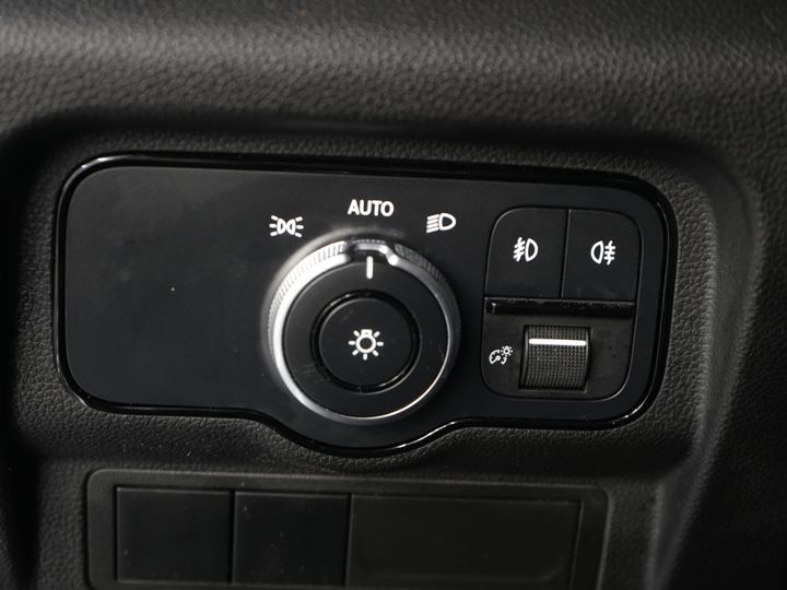 Mercedes-Benz Citan Van 112 CDI 3 Pers./ LED/ Seatverw./ Carplay/ Camera/ Navi/ PDC/ Cruise/ LMV
