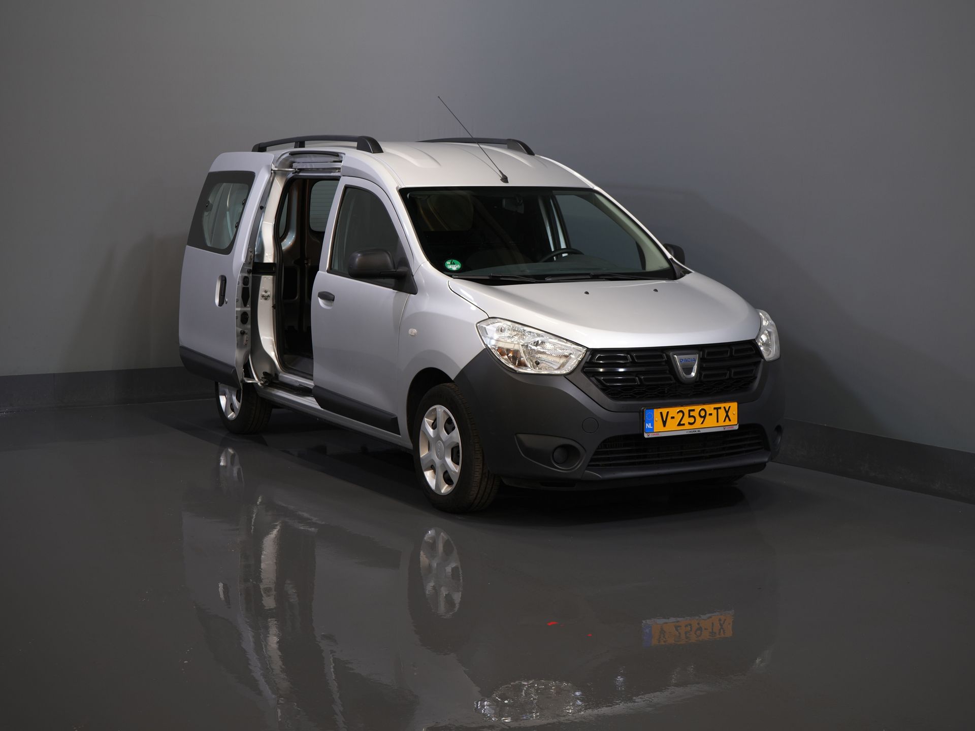Dacia Dokker Bestelbus 1.5 dCi MARGE NL Auto/ APK 1-2027/ PDC/ Cruise/ Trekhaak/ Airco