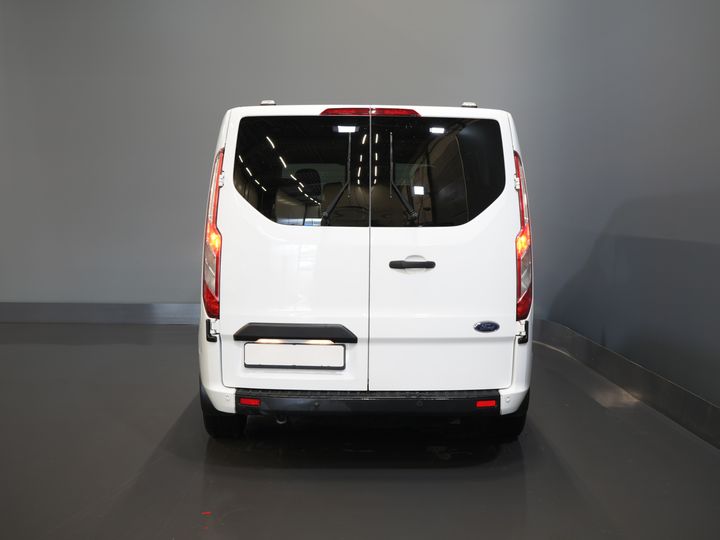 Ford Transit Custom Passenger Tourneo 2.0 TDCI €26,265 z VAT/BPM Trend Combi/ Kombi/ 9 osób/ 9 P/ Cruise/ PDC/ Airco