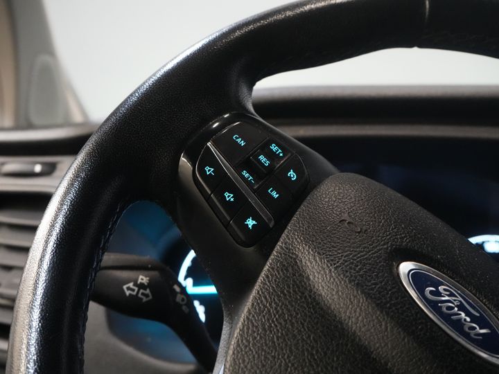 Ford Transit Custom Passenger Tourneo 2.0 TDCI €26,265 z VAT/BPM Trend Combi/ Kombi/ 9 osób/ 9 P/ Cruise/ PDC/ Airco