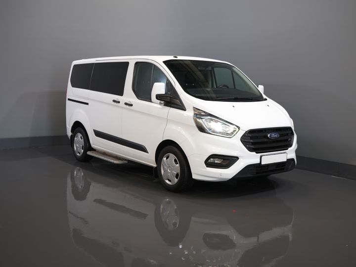 Ford Transit Custom Passenger Tourneo 2.0 TDCI €26,265 incl. VAT/BPM Trend Combi/ Kombi/ 9 Person/ 9 P/ Cruise/ PDC/ Airco