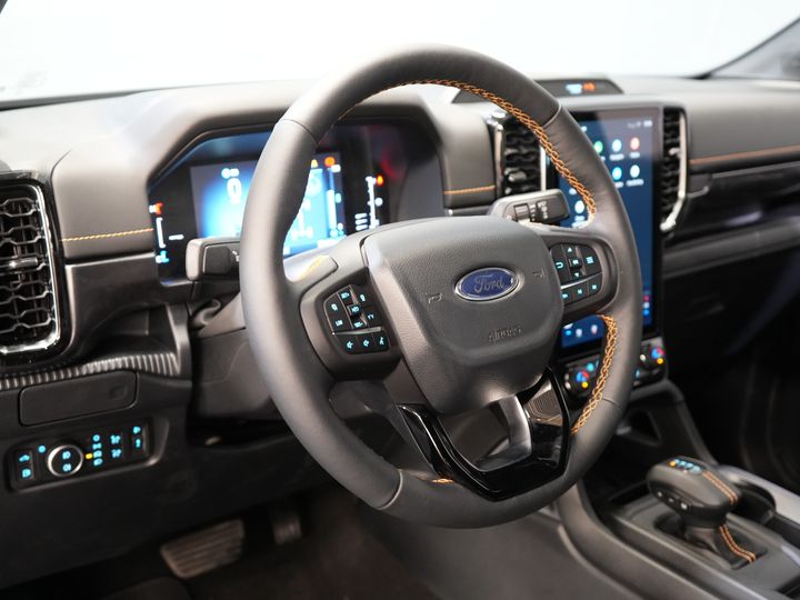 Ford Ranger Bestelbus Wildtrak 2.3 PHEV Double Cab 4x4/ B&O/ Tech-Pack/ Adapt.Cruise/ 3.5t Trekverm./ 360 Camera/ Leder/ Alarm/ Navi/ Carplay/ Trekhaa