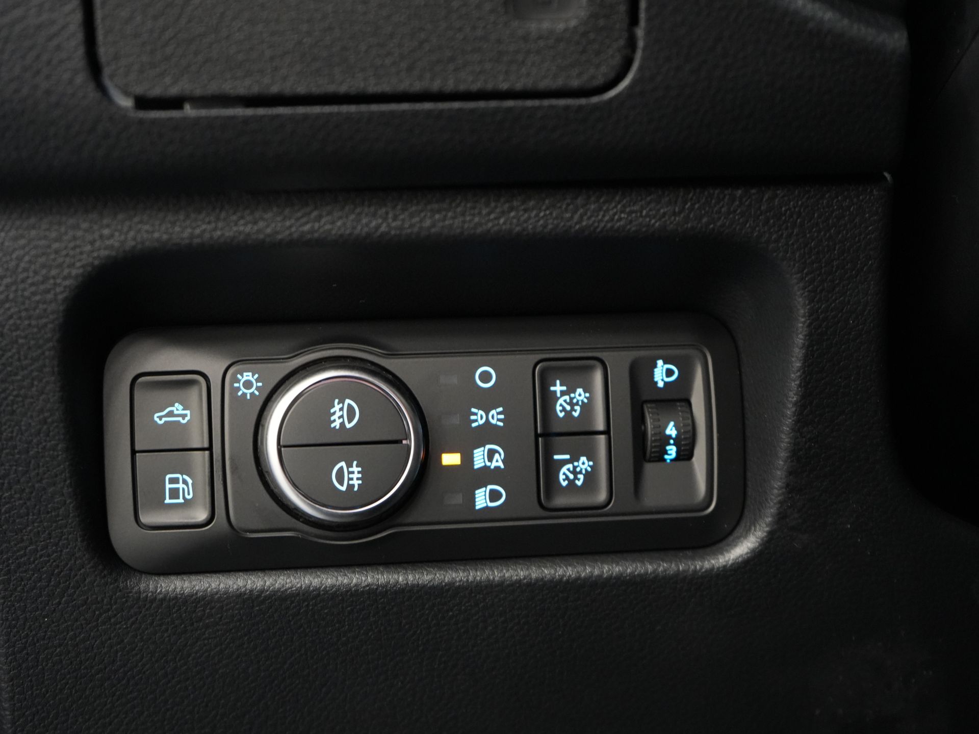 Ford Ranger Bestelbus Wildtrak 2.3 PHEV Double Cab 4x4/ B&O/ Tech-Pack/ Adapt.Cruise/ 3.5t Trekverm./ 360 Camera/ Leder/ Alarm/ Navi/ Carplay/ Trekhaa