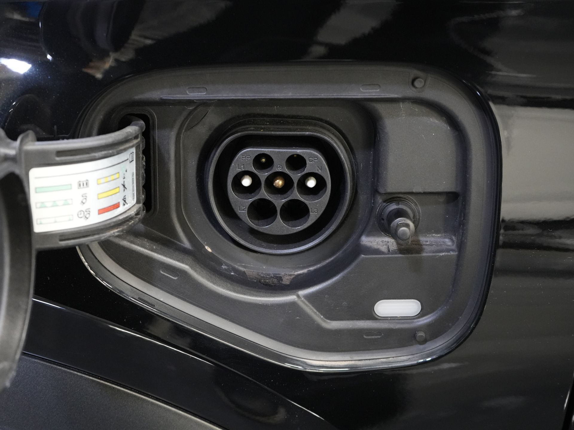 CUPRA Formentor SUV 1.4 e-Hybrid VZ 245 pk Tribe Edition Pano/ Matrix/ Adapt.Cruise/ Elek. Klep/ Memory/ 19'' LMV/ Carplay/ Standkachel/ Stuurverw./