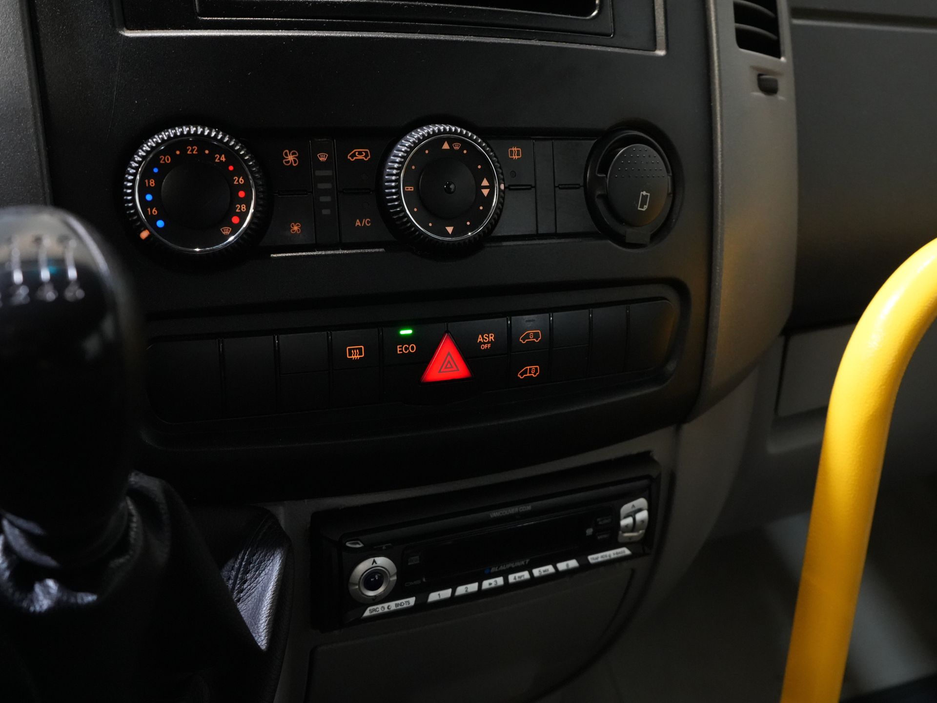 Mercedes-Benz Sprinter Personenvervoer 313 2.2 CDI L2H2 € 10.164 Incl. BTW EXPORT Combi/ 9 Persoons/ Kombi/ 9P/ Airco/ Rolstoellift