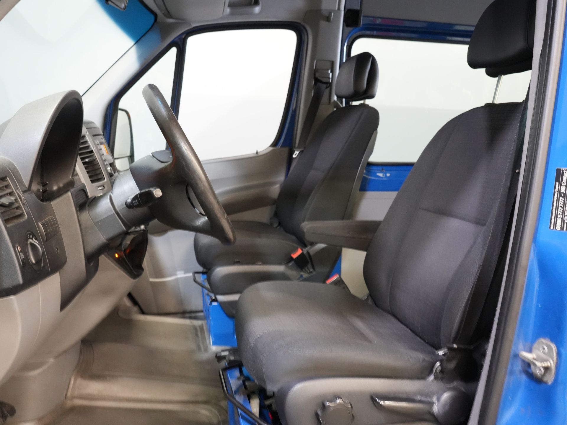 Mercedes-Benz Sprinter Personenvervoer 213 2.2 CDI Aut. L2H2 9 Persoons EXPORT Incl. BTW&BPM €13.915,- Airco/ PDC/ Sidebars/ Rearbar