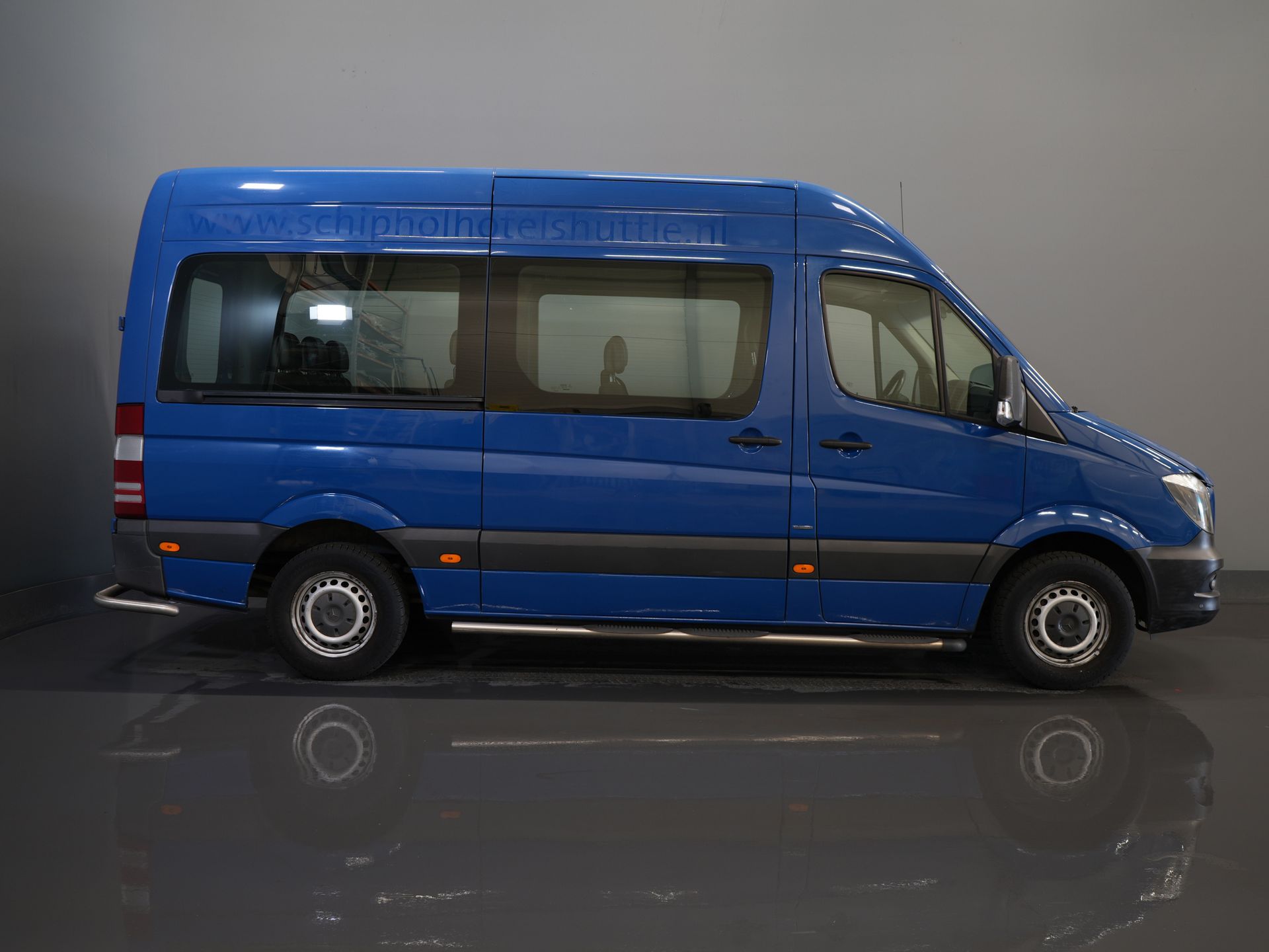 Mercedes-Benz Sprinter Personenvervoer 213 2.2 CDI Aut. L2H2 9 Persoons EXPORT Incl. BTW&BPM €13.915,- Airco/ PDC/ Sidebars/ Rearbar