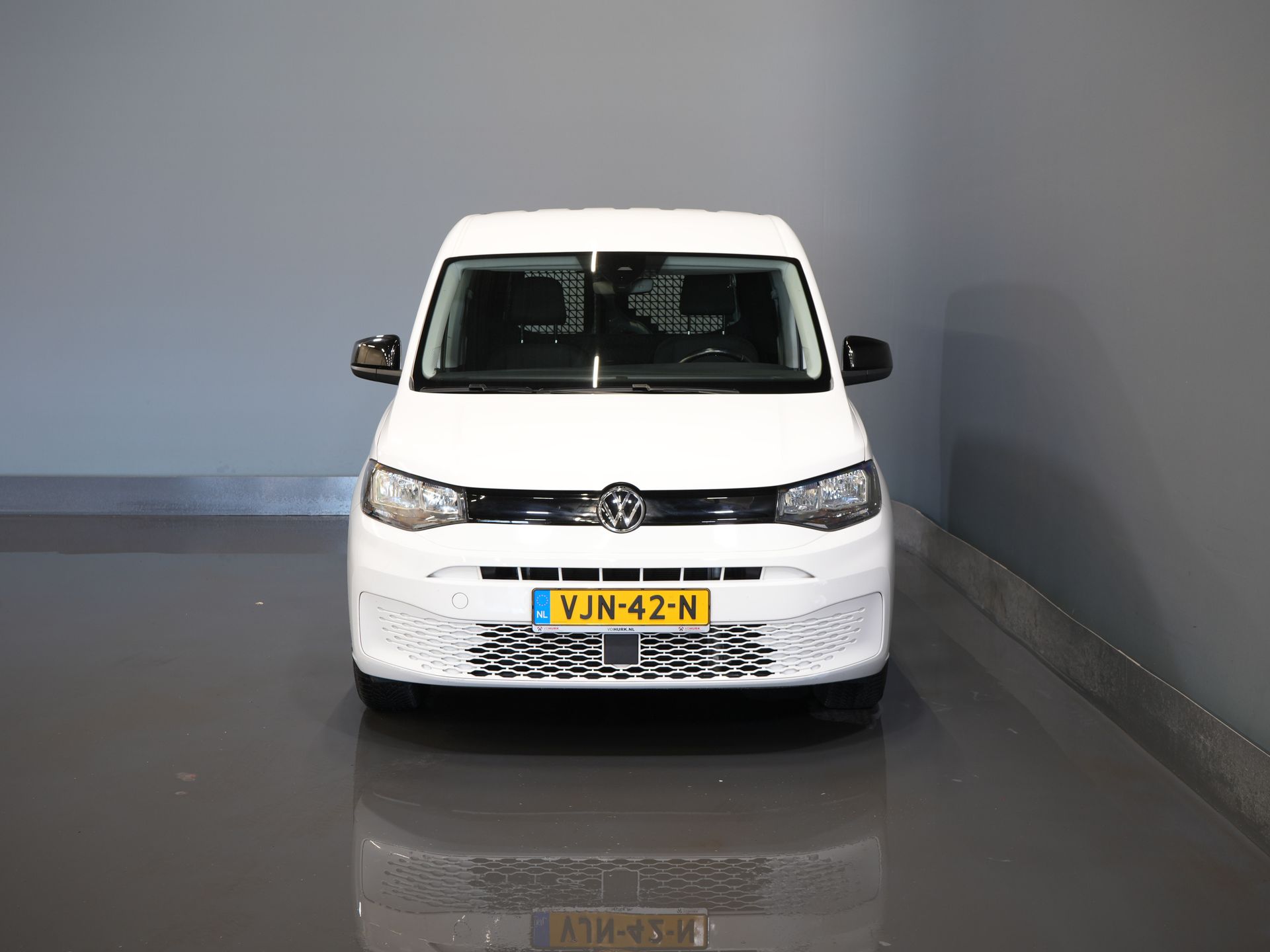 Volkswagen Caddy Cargo Van 2.0 TDI Händlergepflegt/ Carplay/ Navi/ Cruise/ DAB/ 16 ”LMV/ PDC/ Abschlepphaken/ Klimaanlage
