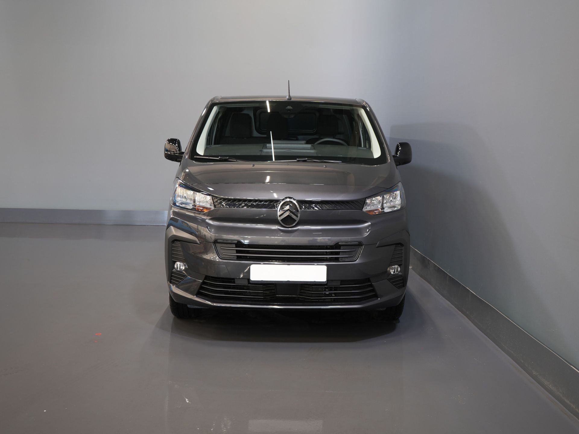 Citroën Jumpy Furgón 2.0 HDI 180 CV Aut. L3 BPM ¡GRATIS! 2x Puerta corredera/ Navi/ Carplay/ Cámara/ PDC/ Cruise/ Airco