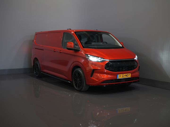 Ford Transit Custom Van 2.0 TDCI 150 hp L2 Limited BPM FREE! Warranty until 1-28'/ Adapt. Cruise/ LED/ Seatverw./ Steeringverw./ Carplay/ PDC/ Camera