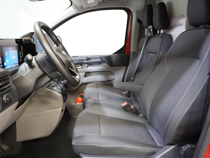 Ford Transit Custom Bestelbus 2.0 TDCI 150 pk L2 Limited BPM VRIJ! Garantie tot 1-28'/ Adapt. Cruise/ LED/ Stoelverw./ Stuurverw./ Carplay/ PDC/ Camera