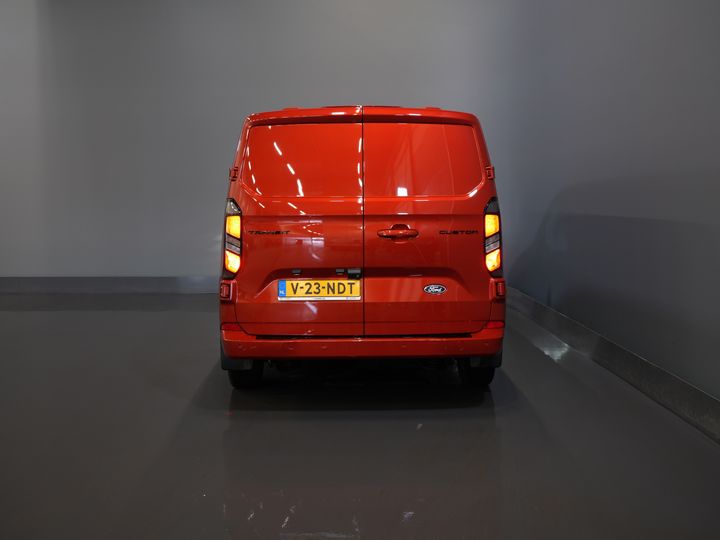 Ford Transit Custom Bestelbus 2.0 TDCI 150 pk L2 Limited BPM VRIJ! Garantie tot 1-28'/ Adapt. Cruise/ LED/ Stoelverw./ Stuurverw./ Carplay/ PDC/ Camera