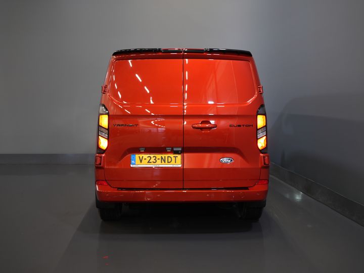 Ford Transit Custom Bestelbus 2.0 TDCI 150 pk L2 Limited BPM VRIJ! Garantie tot 1-28'/ Adapt. Cruise/ LED/ Stoelverw./ Stuurverw./ Carplay/ PDC/ Camera