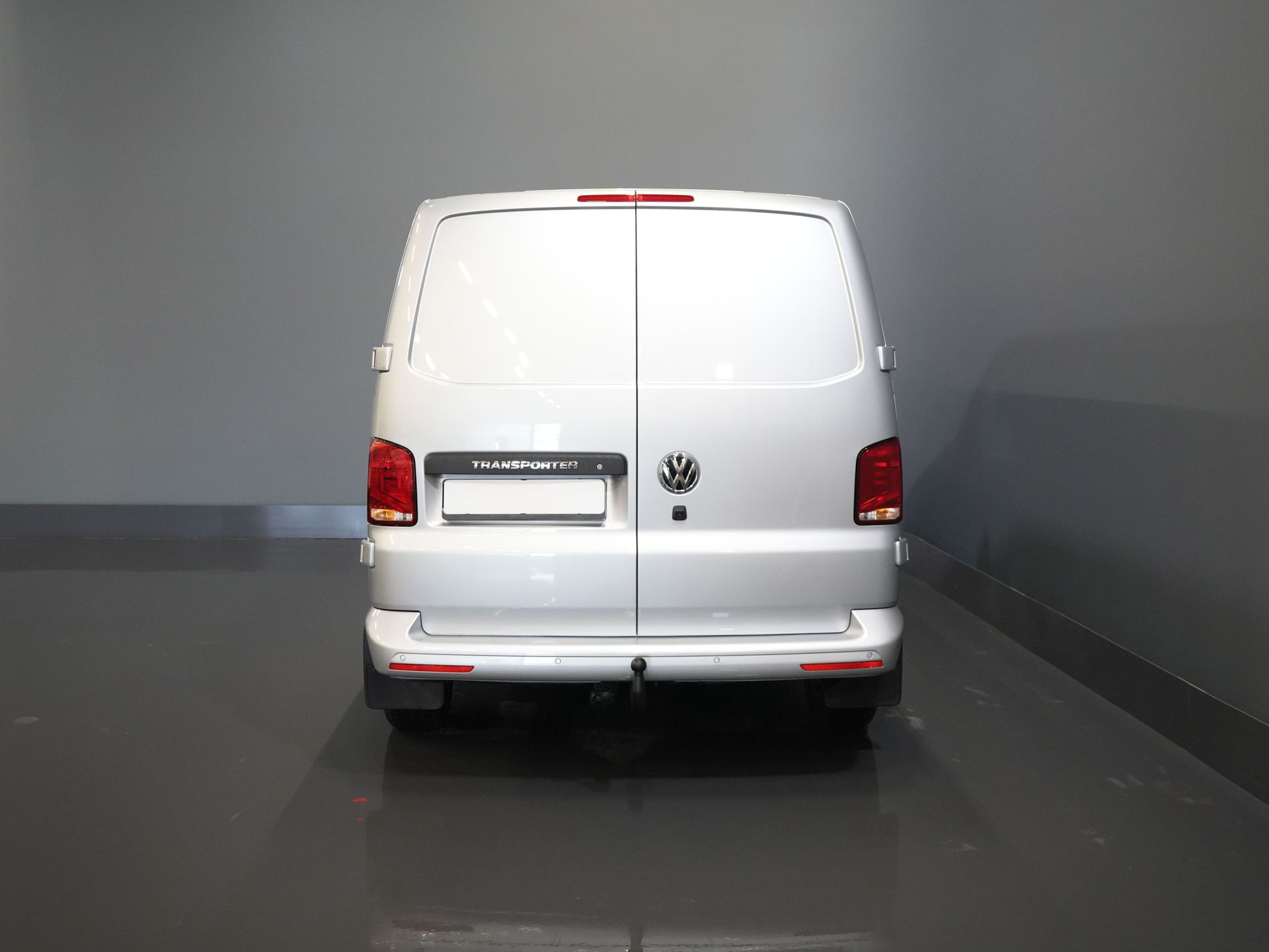 Volkswagen Transporter Van T6.1 2.0 TDI 150 к.с. DSG Aut. L2 DC Double Cab Highline BPM БЕЗКОШТОВНО! Адапт.круїз/ LED/ 2xЗсувні двері/ Підігрів підставки/ Carplay/ Сидіння