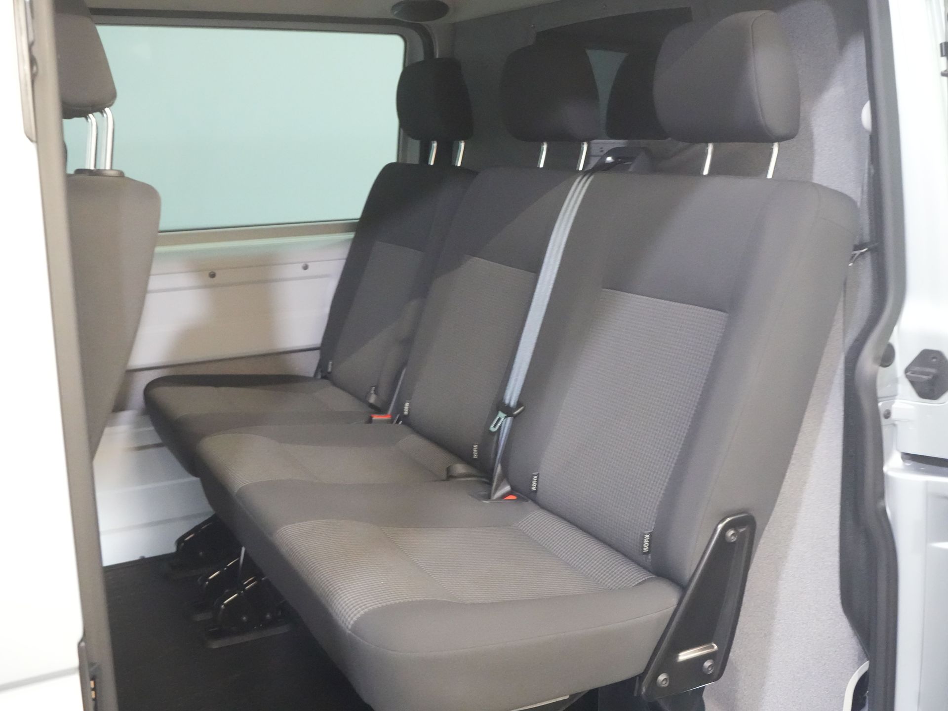 Volkswagen Transporter Van T6.1 2.0 TDI 150 к.с. DSG Aut. L2 DC Double Cab Highline BPM БЕЗКОШТОВНО! Адапт.круїз/ LED/ 2xЗсувні двері/ Підігрів підставки/ Carplay/ Сидіння