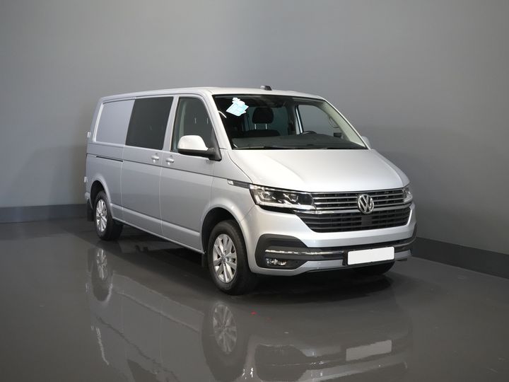 Volkswagen Transporter Van T6.1 2.0 TDI 150 к.с. DSG Aut. L2 DC Double Cab Highline BPM БЕЗКОШТОВНО! Адапт.круїз/ LED/ 2xЗсувні двері/ Підігрів підставки/ Carplay/ Сидіння