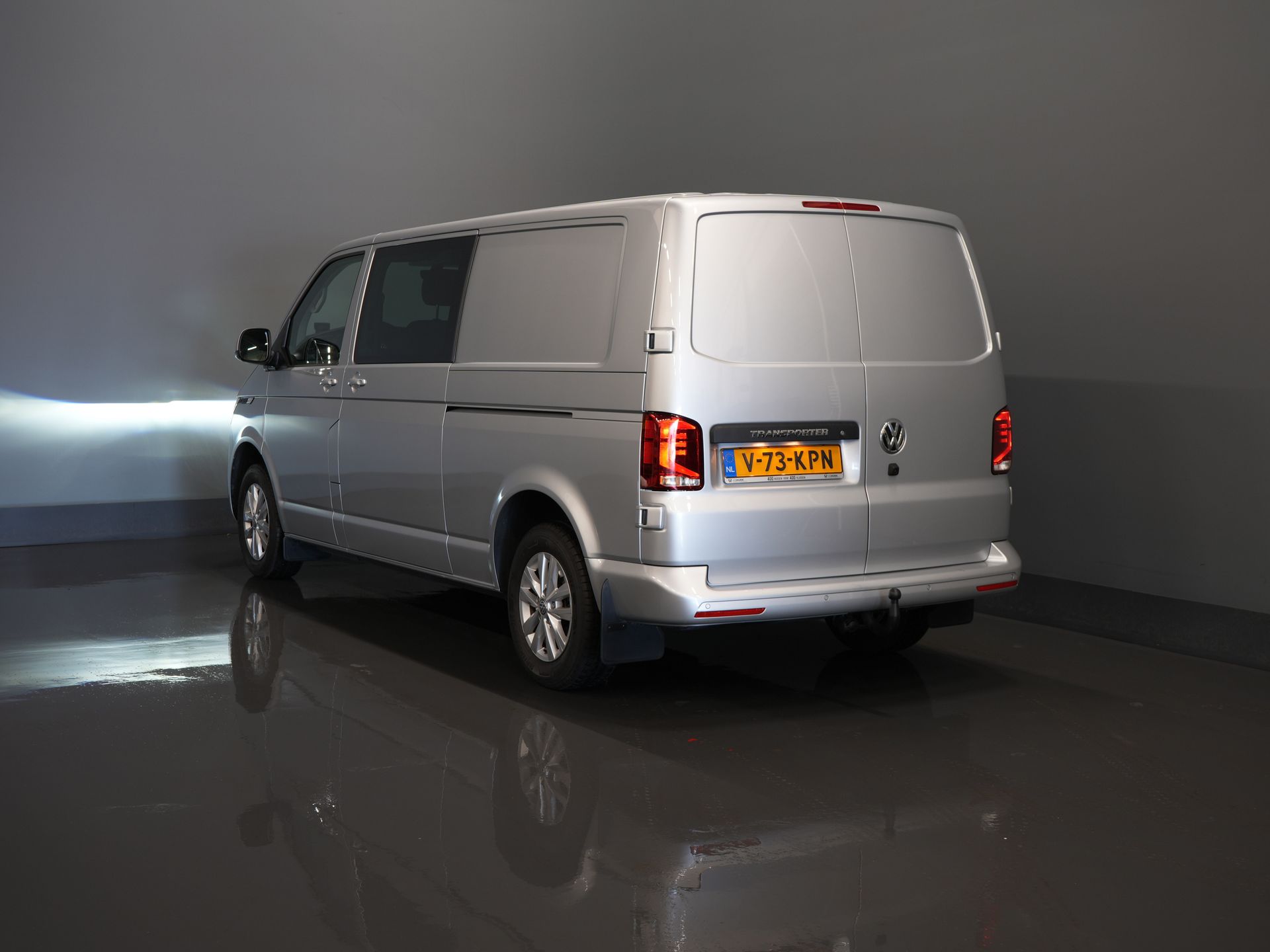 Volkswagen Transporter Van T6.1 2.0 TDI 150 KM DSG Aut. L2 DC Double Cab Highline BPM GRATIS! Adapt.Cruise/ LED/ 2xDrzwi przesuwne/ Ogrzewanie postojowe/ Carplay/ Fotele
