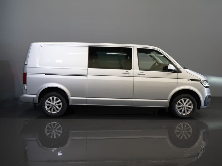 Volkswagen Transporter Van T6.1 2.0 TDI 150 KM DSG Aut. L2 DC Double Cab Highline BPM GRATIS! Adapt.Cruise/ LED/ 2xDrzwi przesuwne/ Ogrzewanie postojowe/ Carplay/ Fotele