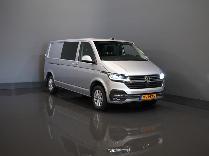 Volkswagen Transporter Van T6.1 2.0 TDI 150 hp DSG Aut. L2 DC Double Cab Highline BPM FREE! Adapt.Cruise/ LED/ 2xSliding door/ Stand heater/ Carplay/ Seat