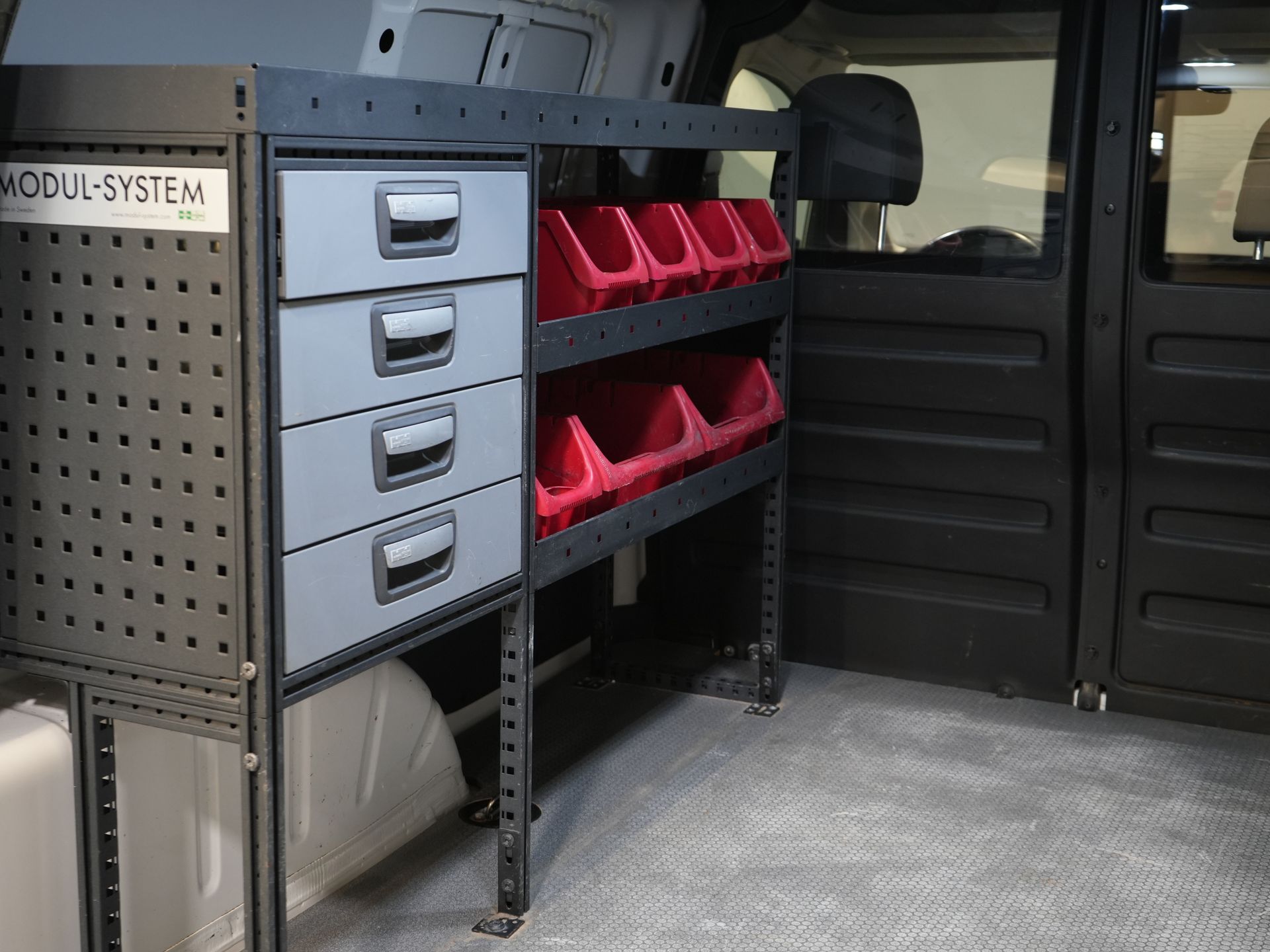 Volkswagen Caddy Van 2.0 TDI 100 ch DSG Aut. BPM FREE ! Edition 35 Carplay/ Seatverw./Chauffage au sol/ Cruise/ Airco/ PDC/ LMV/ Porte-bagages/ Barre de remorquage/ In